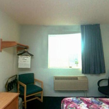 Econo Lodge West Lafayette Extérieur photo
