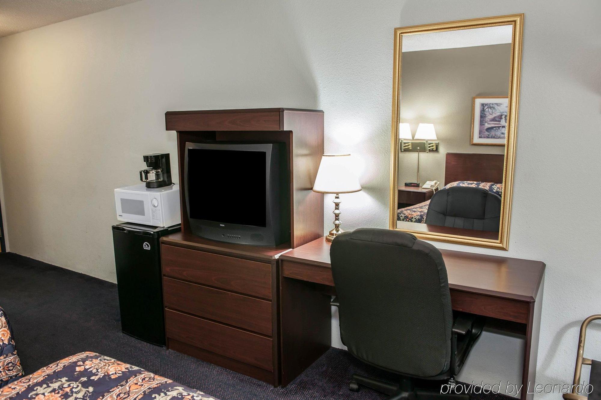Econo Lodge West Lafayette Extérieur photo