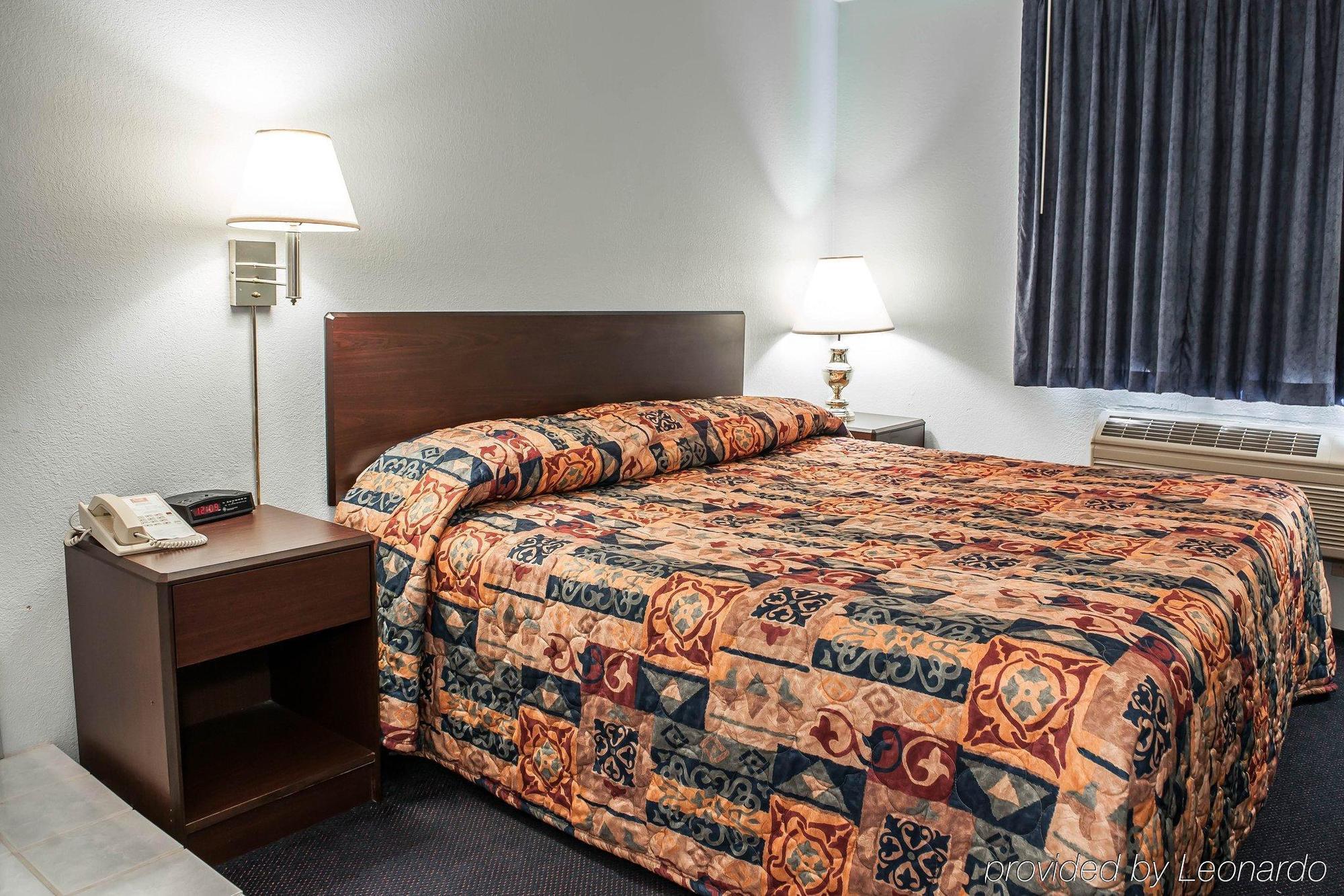 Econo Lodge West Lafayette Extérieur photo