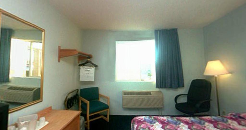 Econo Lodge West Lafayette Extérieur photo