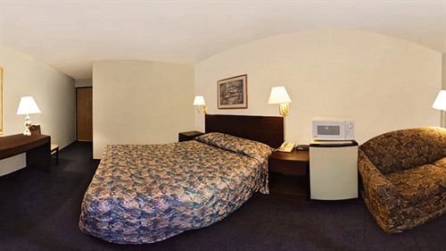 Econo Lodge West Lafayette Extérieur photo